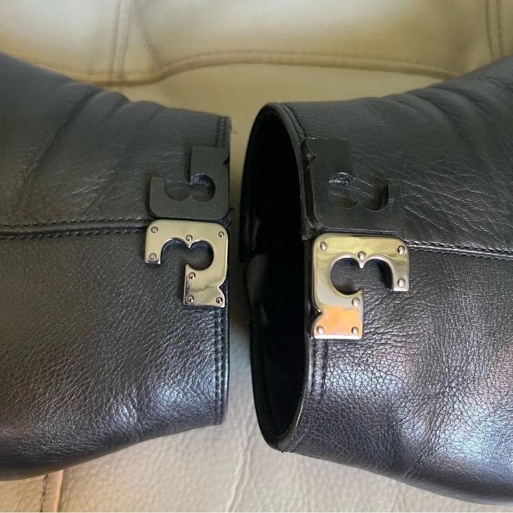 Tory Burch Black Leather Lowell Wedge Ankle Boots Sz 8.5 Classic Chic Minimalist